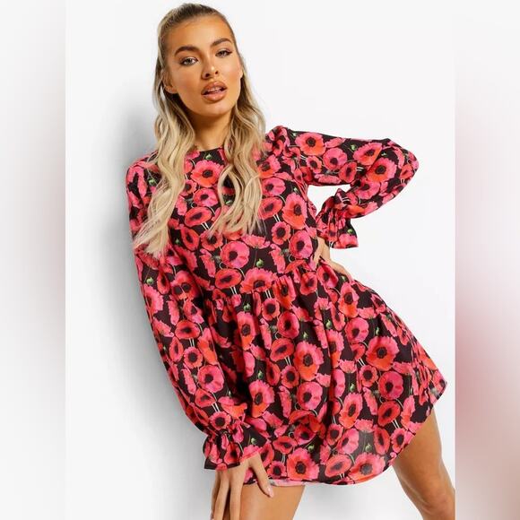 Boohoo Dresses & Skirts - EUC Boohoo Hot Pink and Red Poppy Floral Long Sleeve Ruffle Cuff Dress Mini US 6